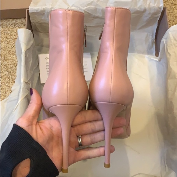 GIANVITO ROSSI Levy Napa dahlia Ankle Boots - Picture 2 of 6